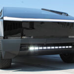 tesla cybertruck light bar