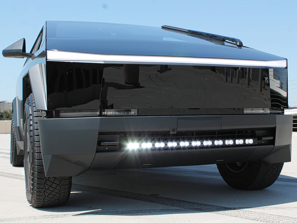 tesla cybertruck light bar