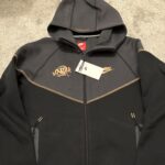 synaworldTrarcksuit