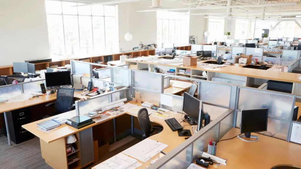 Modern modular office furniture setup in Noida by Mueble India