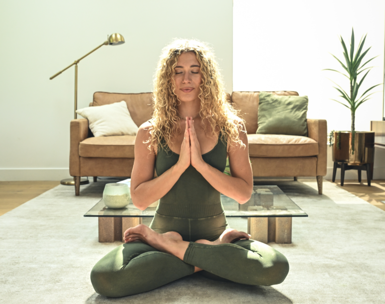 7 Chakras Meditation Techniques – A Complete Beginner’s Guide