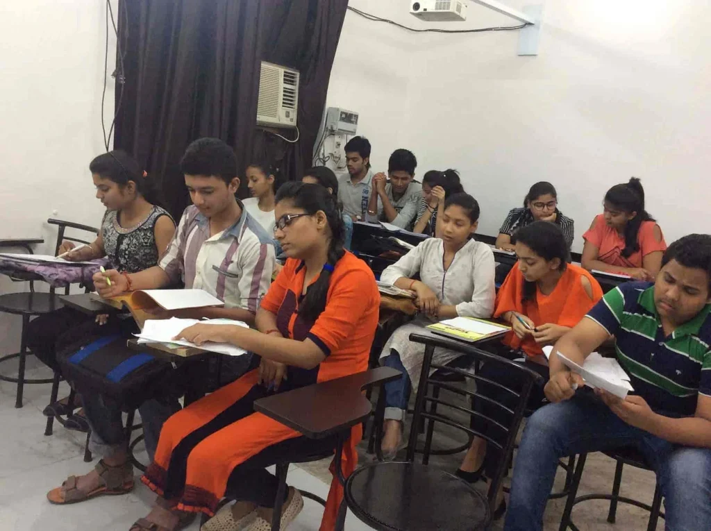 How to Choose the Right CA Coaching Institute for Your Success