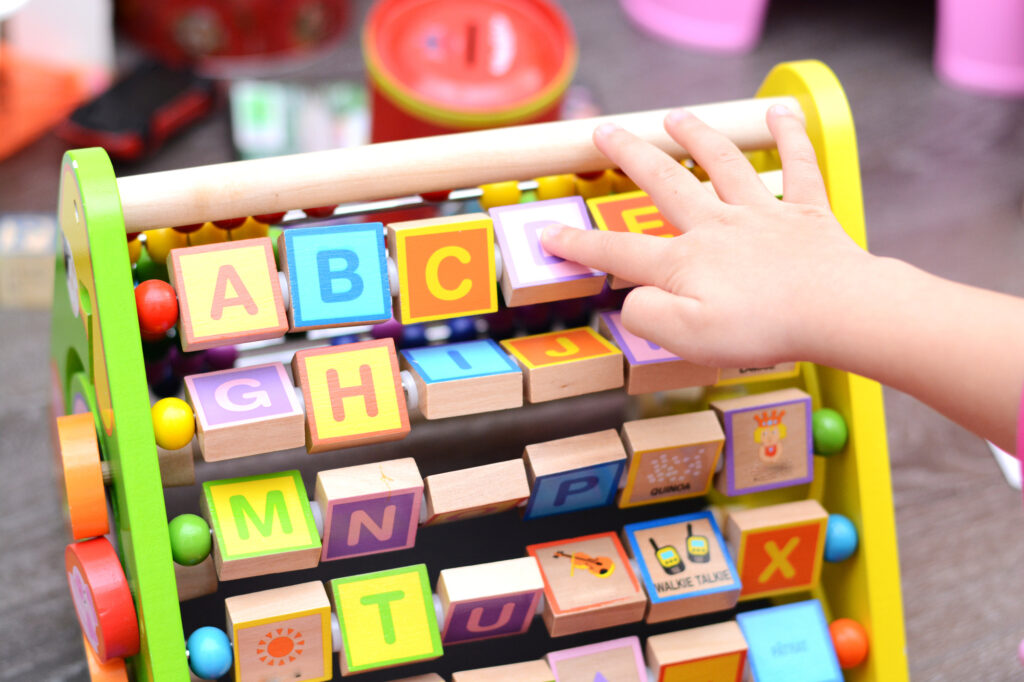 best educational toys in Lahore for kid
